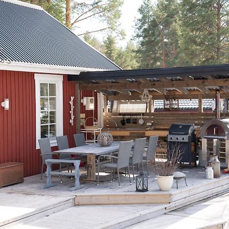 Torpet - Bed And Breakfast Med Charm Norrfjarden Esterno foto