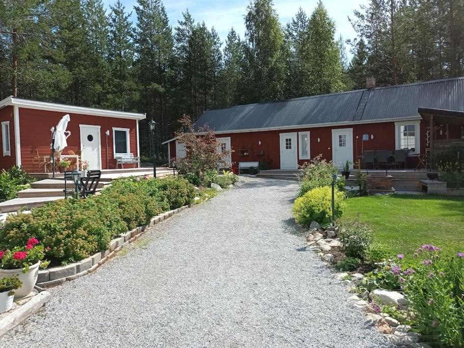 Torpet - Bed And Breakfast Med Charm Norrfjarden Esterno foto