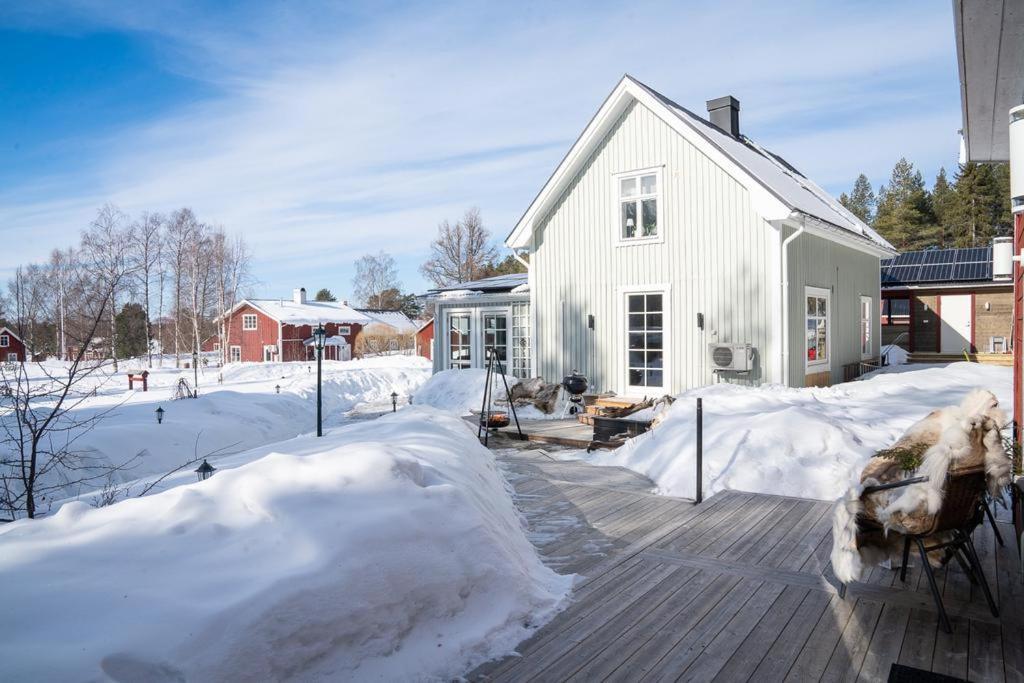 Torpet - Bed And Breakfast Med Charm Norrfjarden Esterno foto